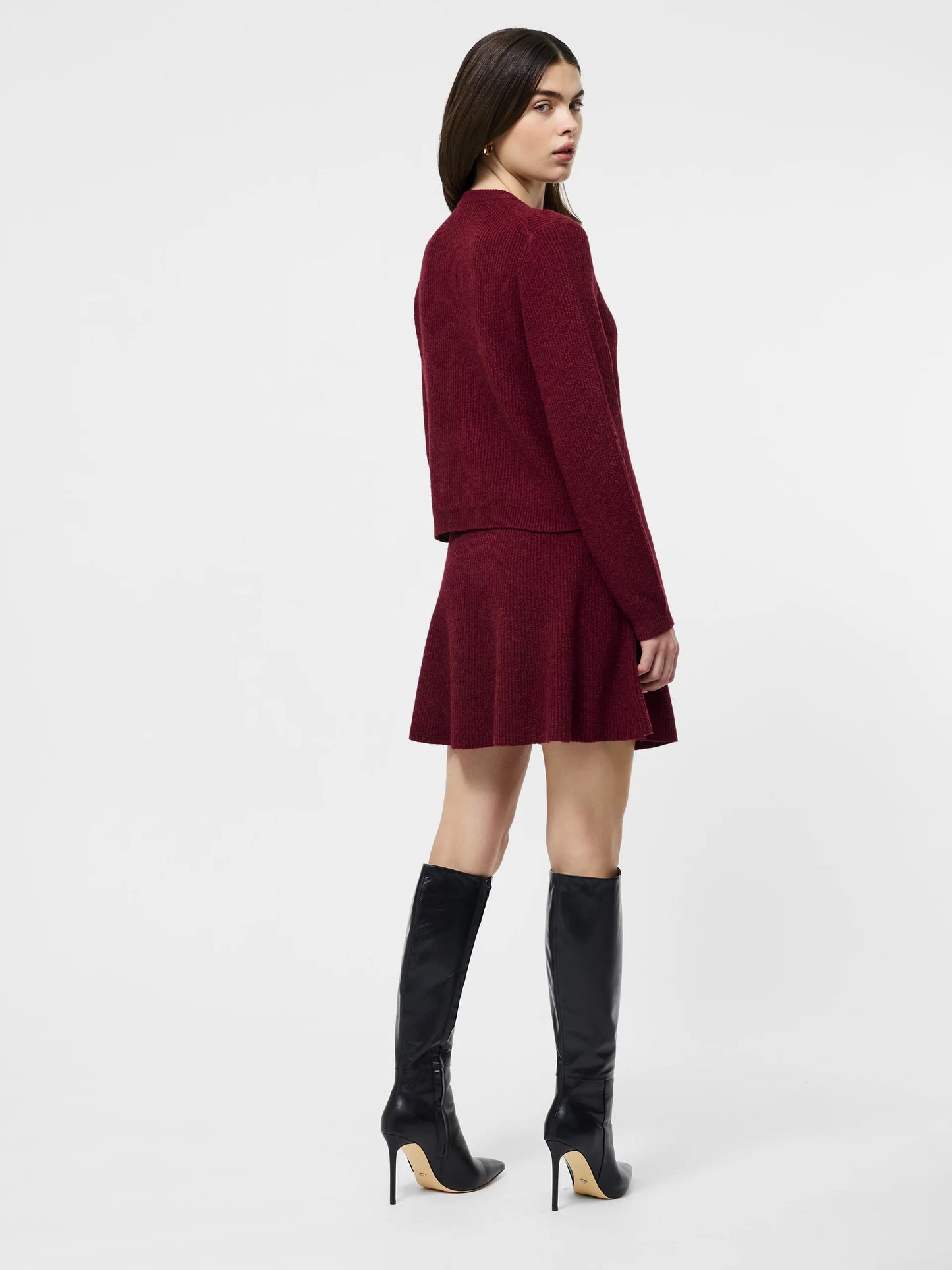 Vhari Knit Classic Sweater