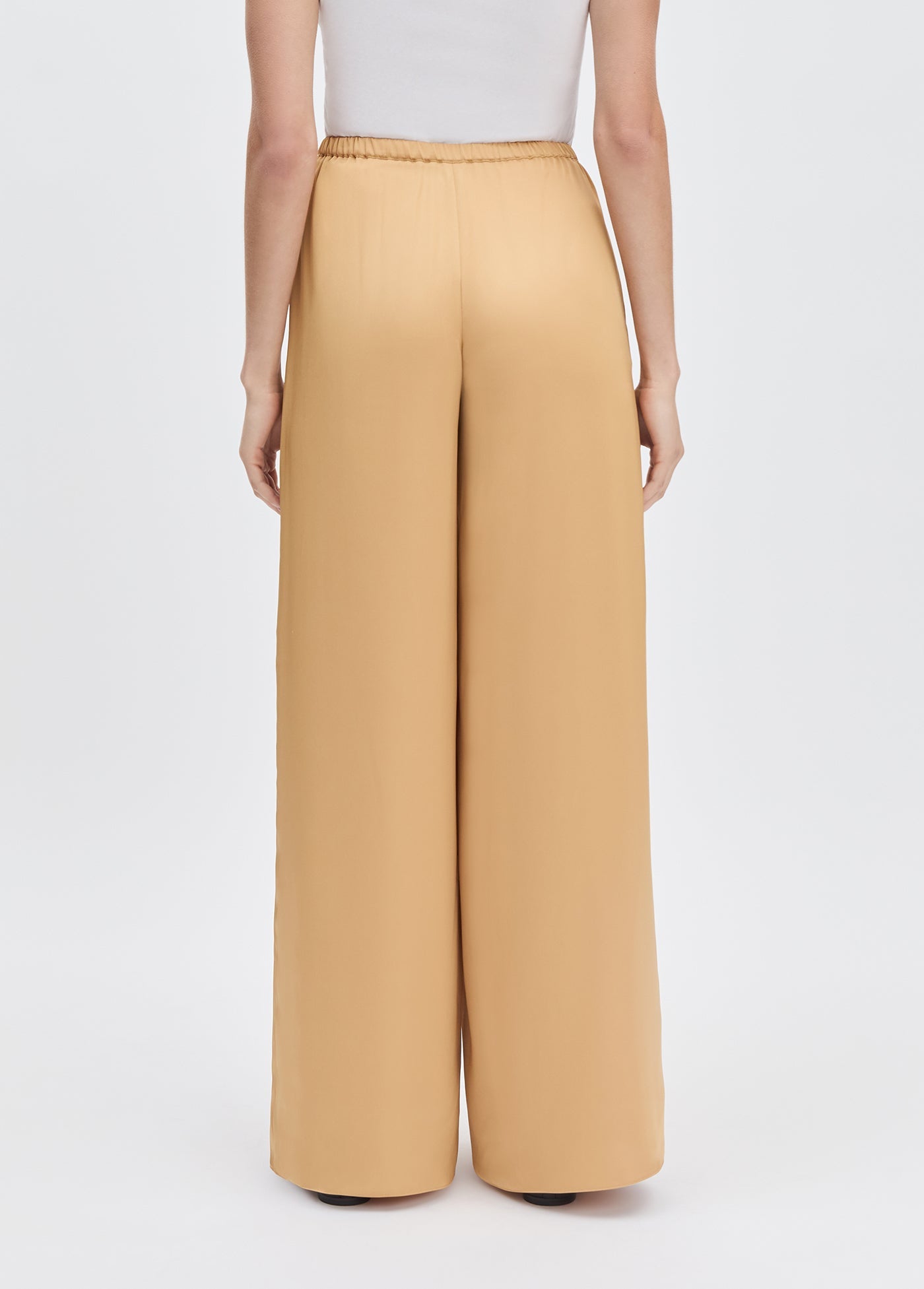 The Effortless Wide Leg